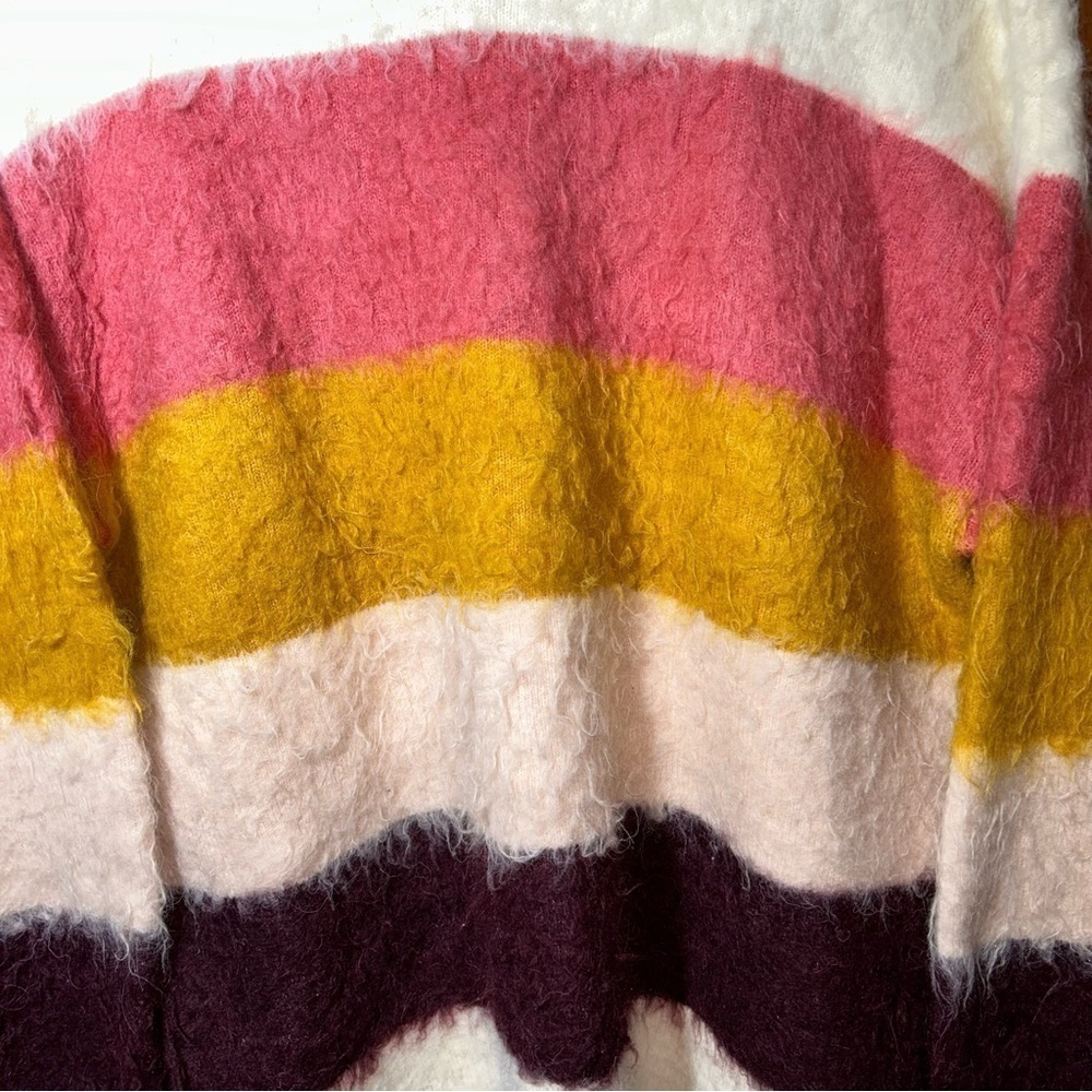 🌟 Lou & Grey Cozy Striped Sweater - Size L 🌟 - Picture 4 of 5